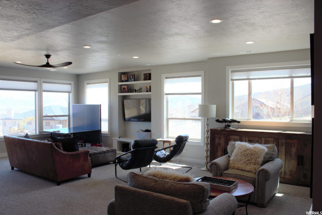 family room