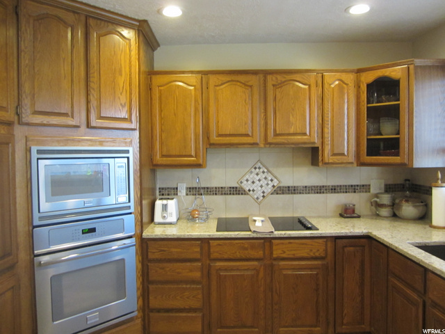 2326 E 1975 N, Layton, UT 84040 — photo 4