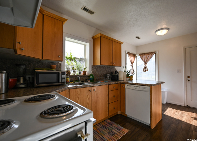 205 W 400 N, Logan, UT 84321 — photo 6