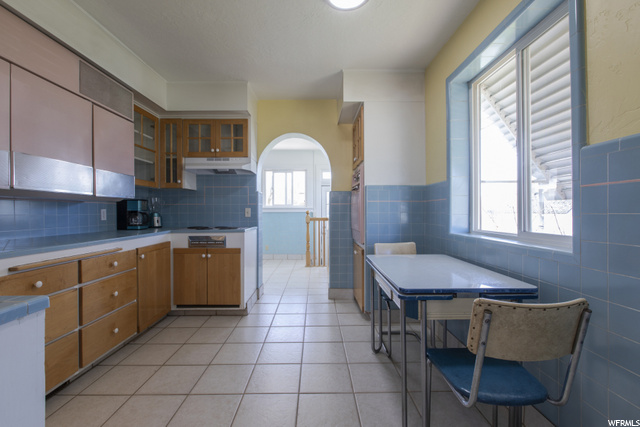 244 E Center St, Bountiful, UT 84010 — photo 9