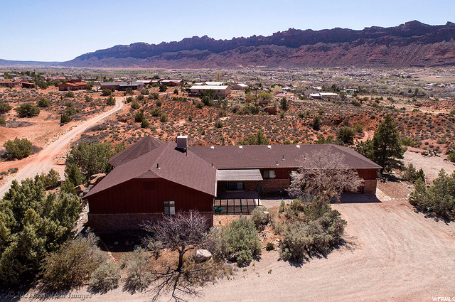 1600 N Highland Dr E, Moab, UT 84532 — photo 2