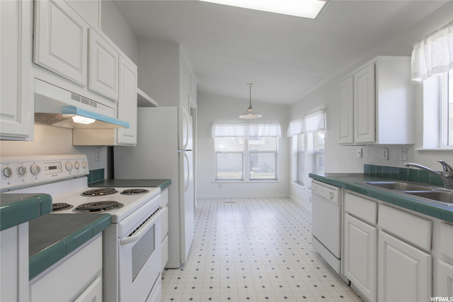 25 E 610 S #14, Kamas, UT 84036 — photo 8