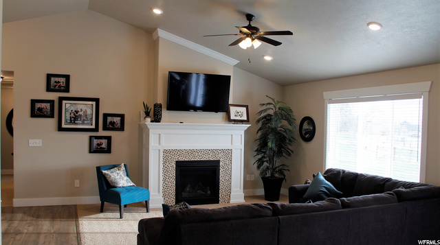 477 N 350 E, Hyde Park, UT 84318 — photo 5