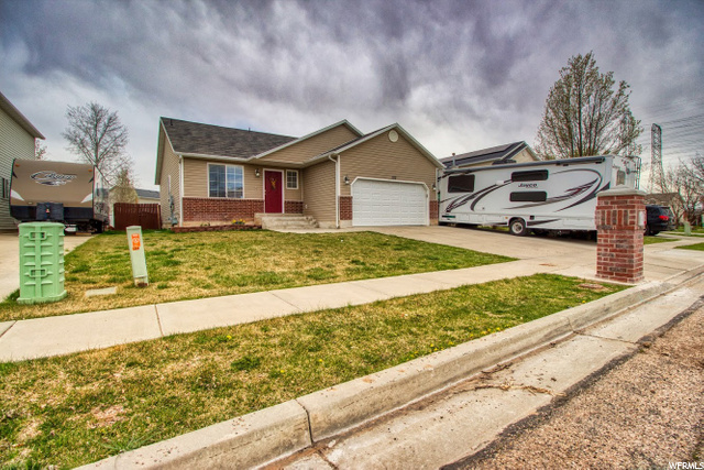 102 E 2600 S, Clearfield, UT 84015 — photo 2