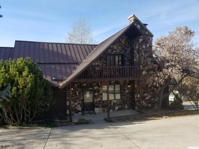 67 N Cherry Dr, Providence, UT 84332 — photo 6