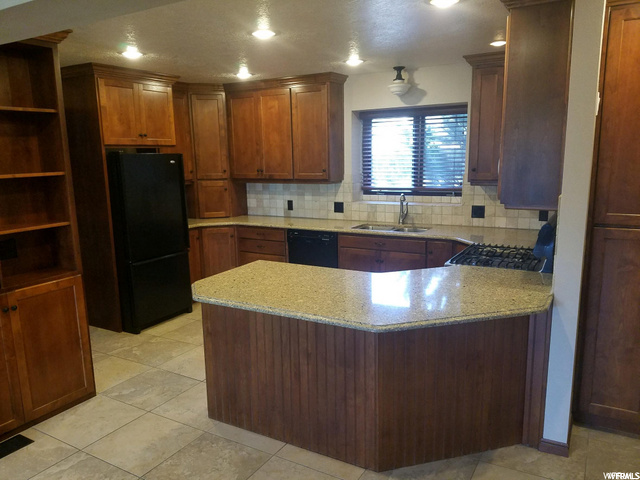 67 N Cherry Dr, Providence, UT 84332 — photo 9