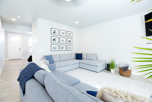 53 S Drupe Ln, Vineyard, UT 84059 — photo 4