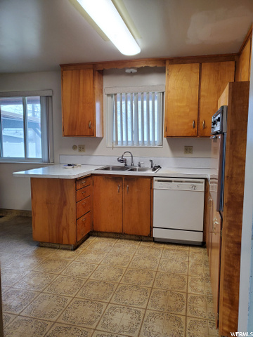 765 Anderson Ave, Hyrum, UT 84319 — photo 6