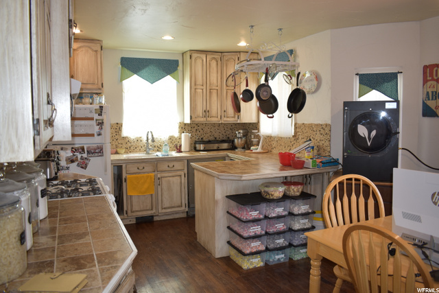 159 N Tremont, Tremonton, UT 84337 — photo 7