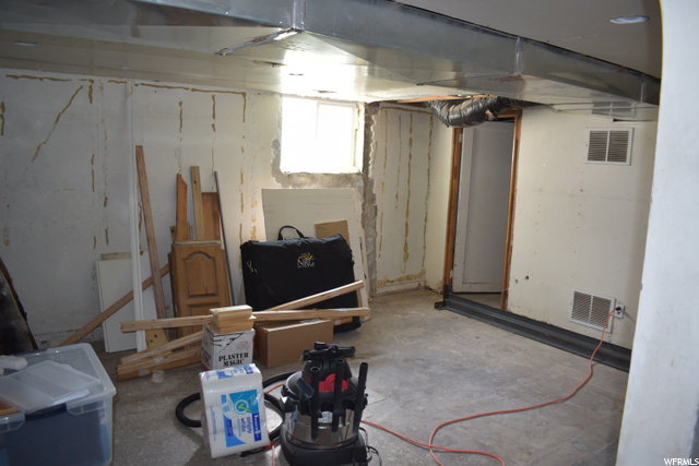 159 N Tremont, Tremonton, UT 84337 — photo 12