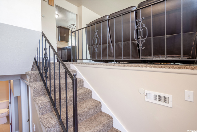 1085 E 10600 S, Sandy, UT 84094 — photo 4