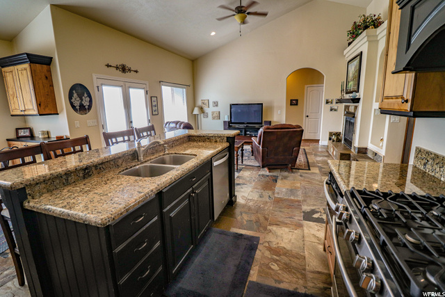 3067 N Pronghorn E, Erda, UT 84074 — photo 11