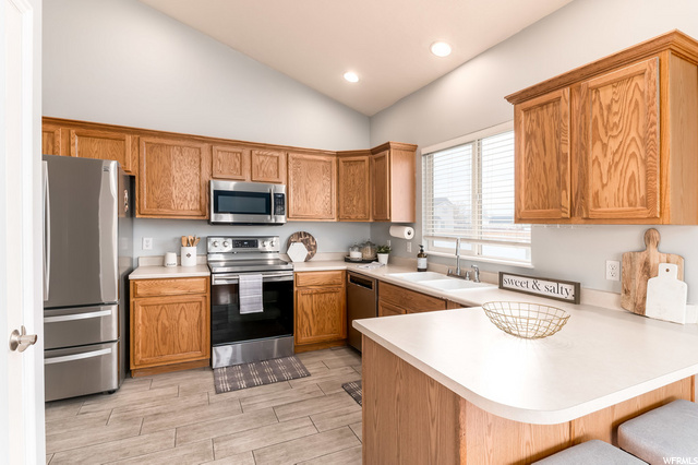4067 W 5250 S, Roy, UT 84067 — photo 9