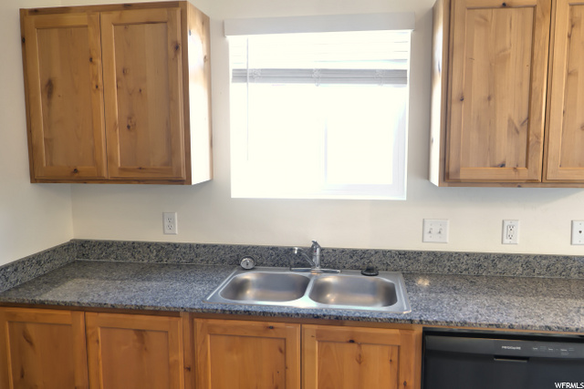 528 W 1870 S, Payson, UT 84651 — photo 11