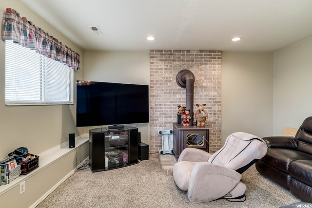 974 N 750 W, Clinton, UT 84015 — photo 12