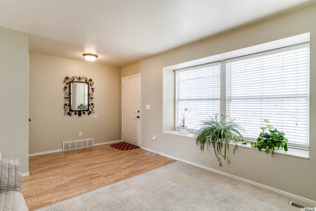 974 N 750 W, Clinton, UT 84015 — photo 4