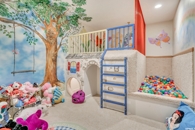 ball pit and play nook