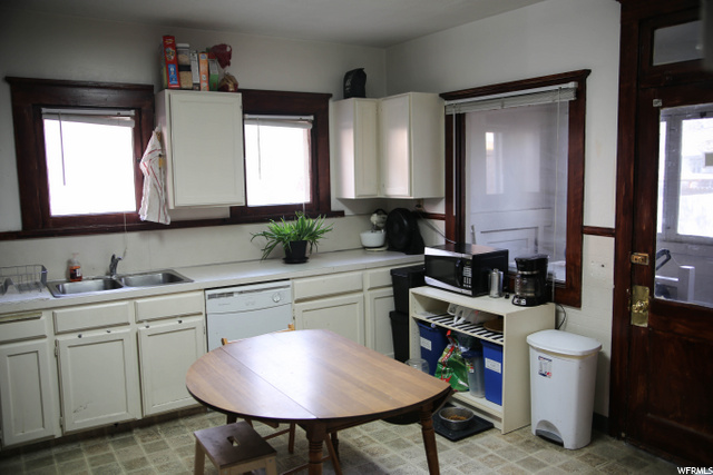 72 E 200 S, Logan, UT 84321 — photo 8