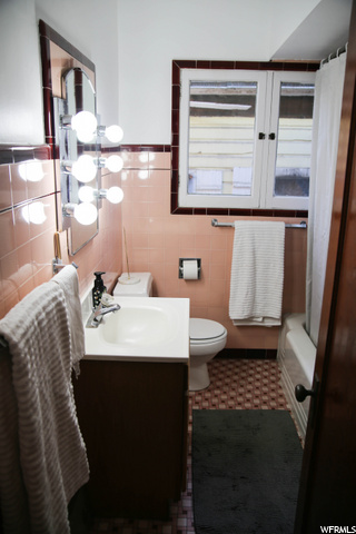 72 E 200 S, Logan, UT 84321 — photo 11