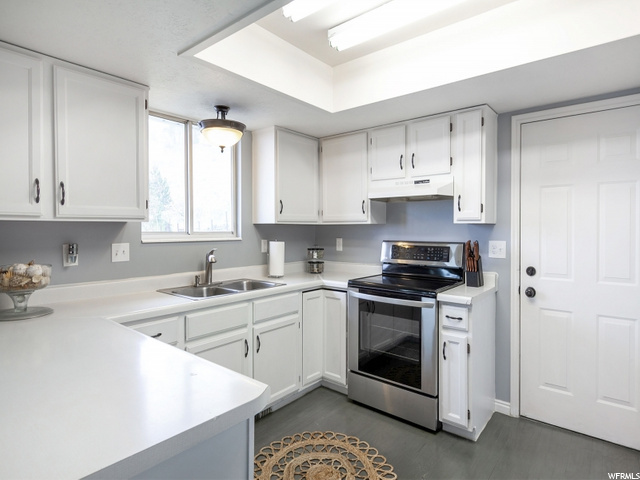309 E 1825 N, Centerville, UT 84014 — photo 10