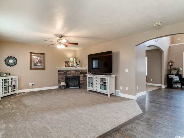 1439 N 1900 W, Clinton, UT 84015 — photo 7
