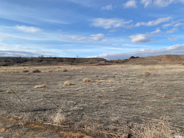 16271 E 5500 S, Randlett, UT 84063 — photo 5