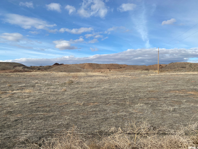 16271 E 5500 S, Randlett, UT 84063 — photo 4