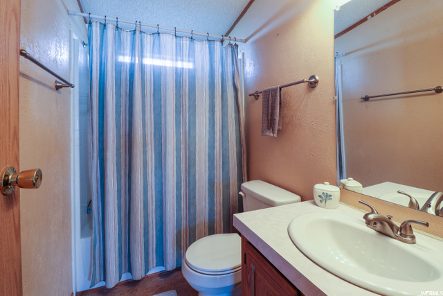 1250 E 2500 S, Naples, UT 84078 — photo 11