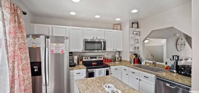 412 E Culross Ln, Draper, UT 84020 — photo 9