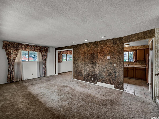 2481 W 4600 S, Roy, UT 84067 — photo 5