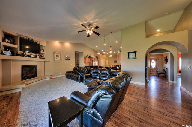 62 E Mount Peale Drive Dr E, Moab, UT 84532 — photo 9
