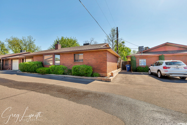 54 E 300 S #4, St. George, UT 84770 — photo 2