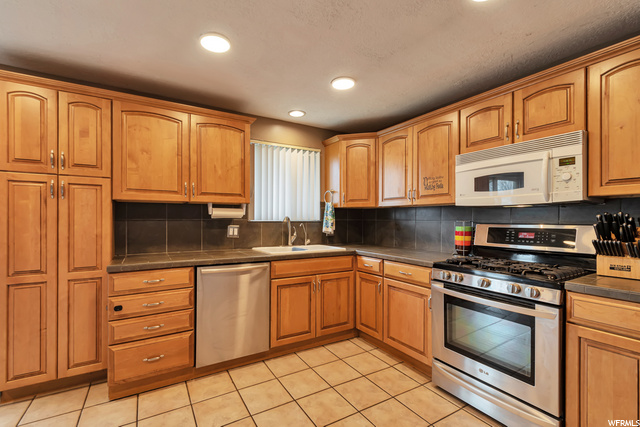 9742 S 1210 E, Sandy, UT 84094 — photo 6