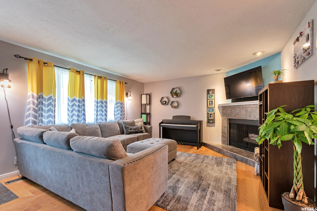 9742 S 1210 E, Sandy, UT 84094 — photo 4