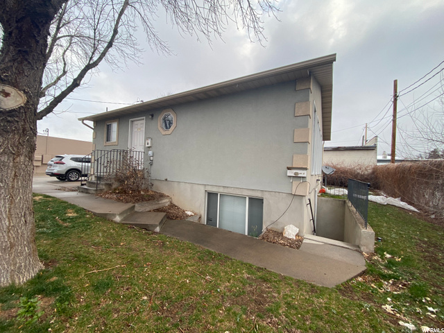 574 N Dee Ave, Logan, UT 84321 — photo 2