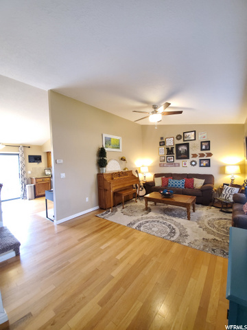 1102 N 1000 E, Layton, UT 84040 — photo 4
