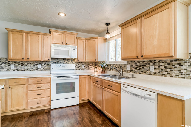 642 W 1635 N, Clinton, UT 84015 — photo 7