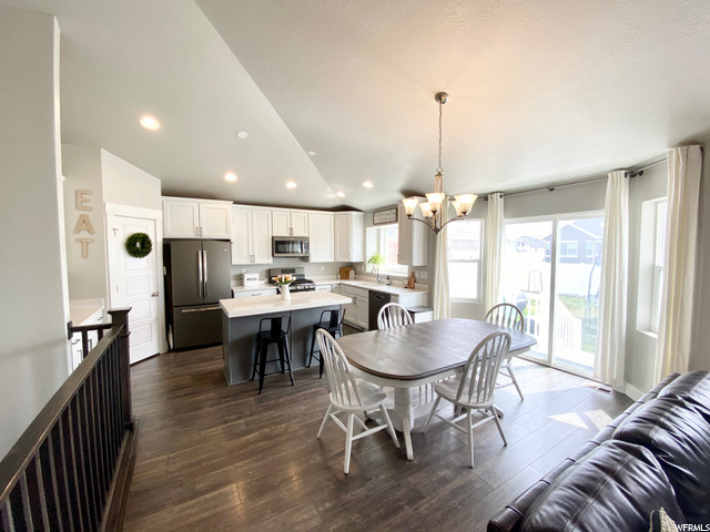 3469 W Cranefield Rd, Clinton, UT 84015 — photo 9