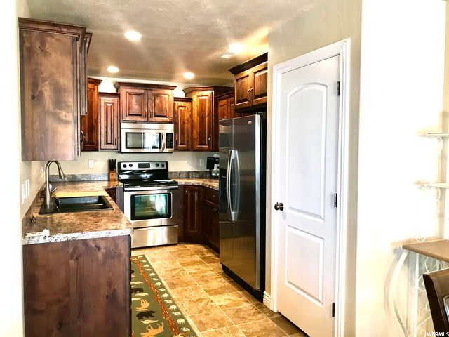 1836 E Whitetail Way, Layton, UT 84040 — photo 8