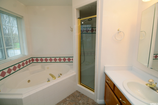 1585 E Deerhaven Dr N, North Logan, UT 84341 — photo 10