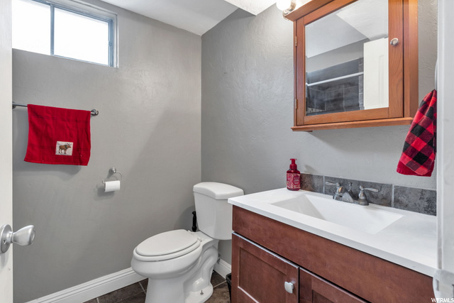 332 W 1050 S, Bountiful, UT 84010 — photo 8