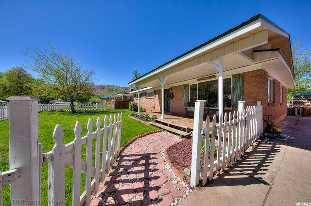 450 S Tusher St E, Moab, UT 84532 — photo 7