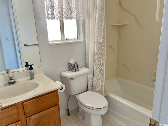 653 S 360 E, Salem, UT 84653 — photo 9