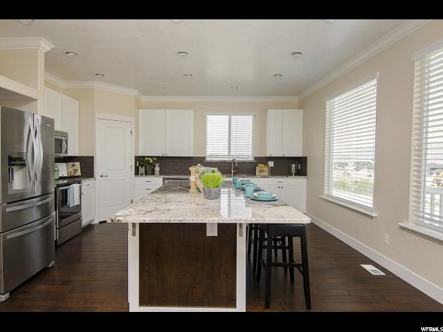 Main floor Kitchen
