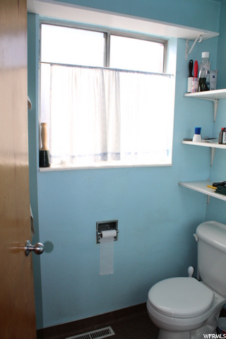 382 W 870 N, Sunset, UT 84015 — photo 11