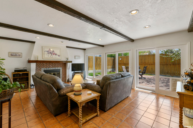 2736 E Nora Dr, Holladay, UT 84124 — photo 5