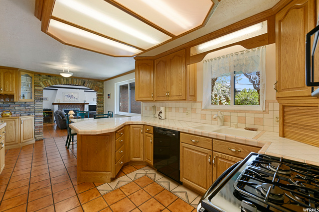 2736 E Nora Dr, Holladay, UT 84124 — photo 8
