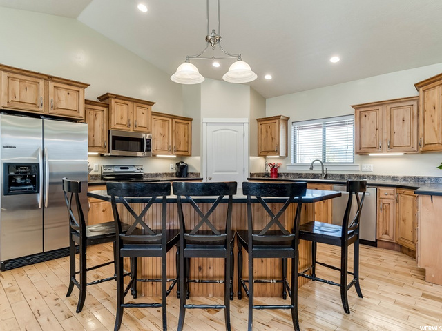 607 E 420 S, Smithfield, UT 84335 — photo 6
