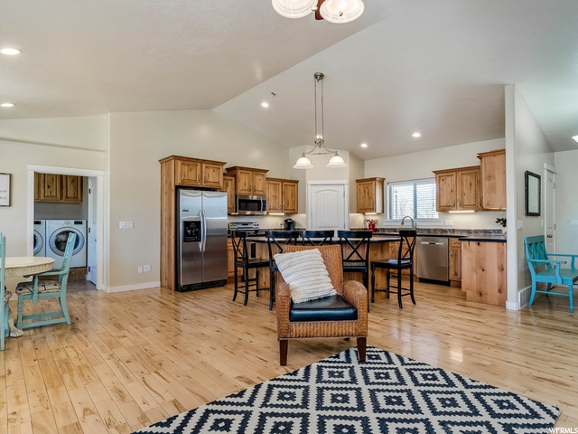 607 E 420 S, Smithfield, UT 84335 — photo 5