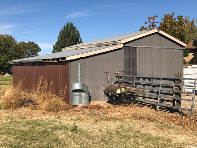 2043 W 1300 N, Clinton, UT 84015 — photo 12